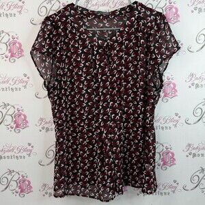 Smart Set T-shirt abstract button detail front Black and Red Sheer Blouse